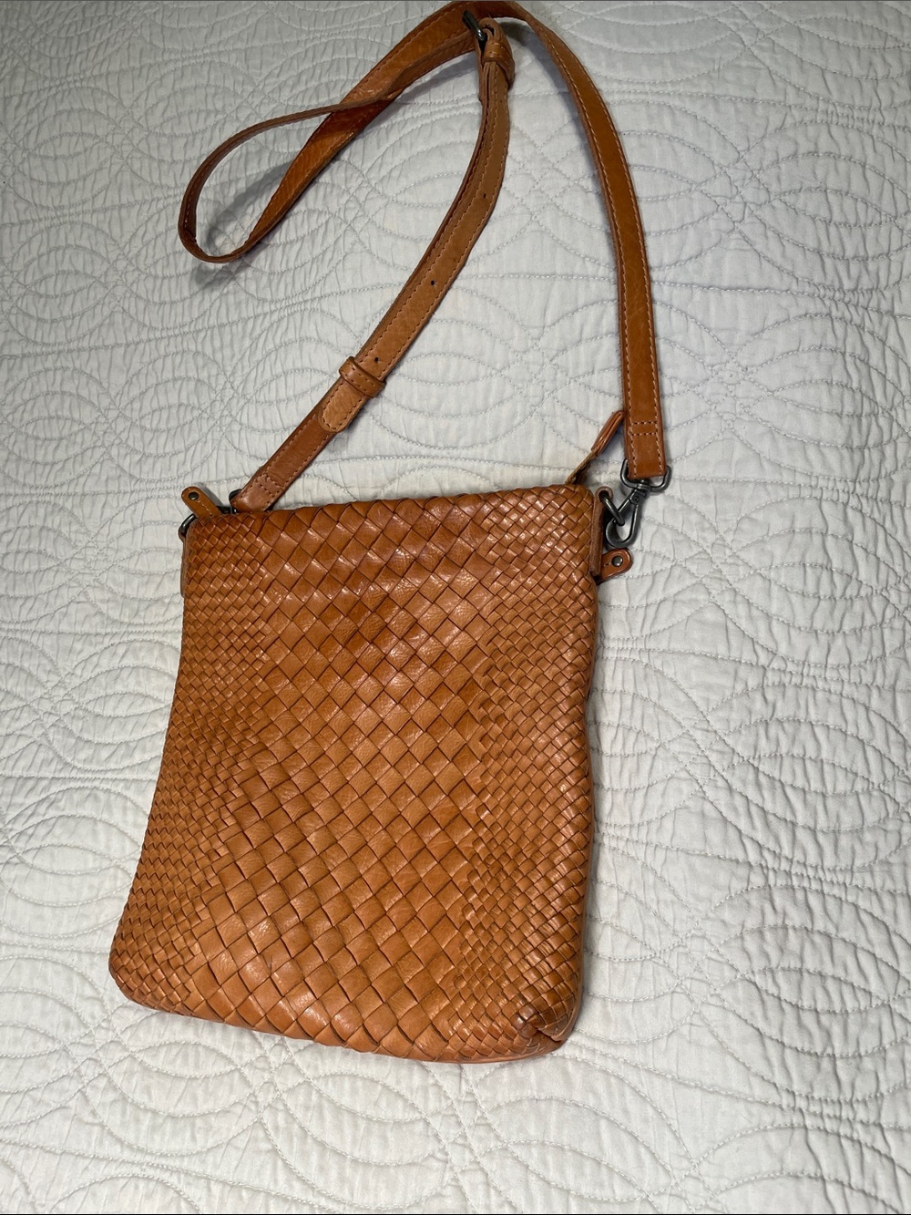 Woven Leather Crossbody Bag - Tan
